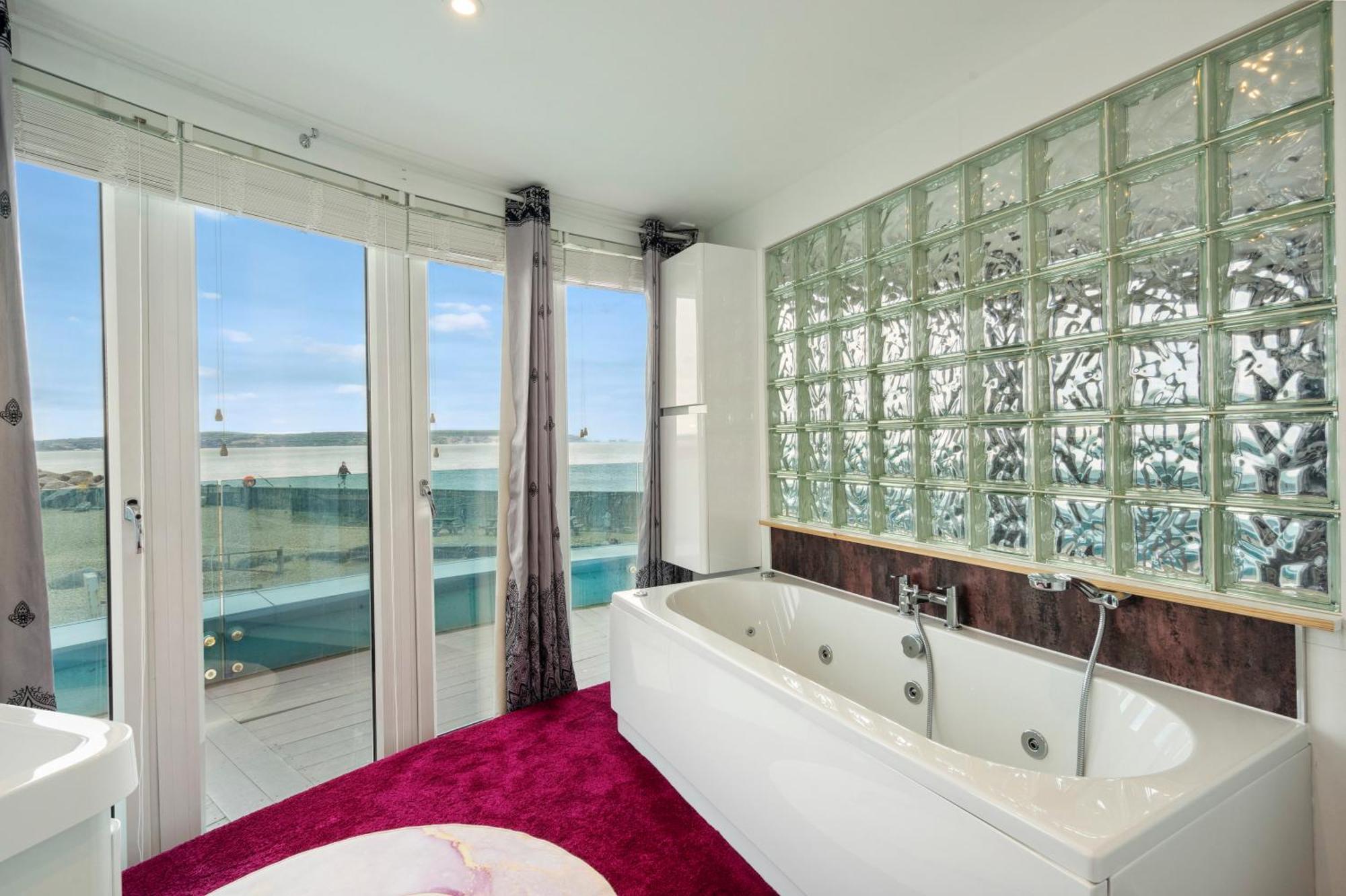 Marine House Hotel Lymington Ngoại thất bức ảnh